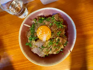 玉子牛肉丼