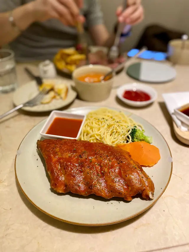 烤慢煮BBQ豬肋排 