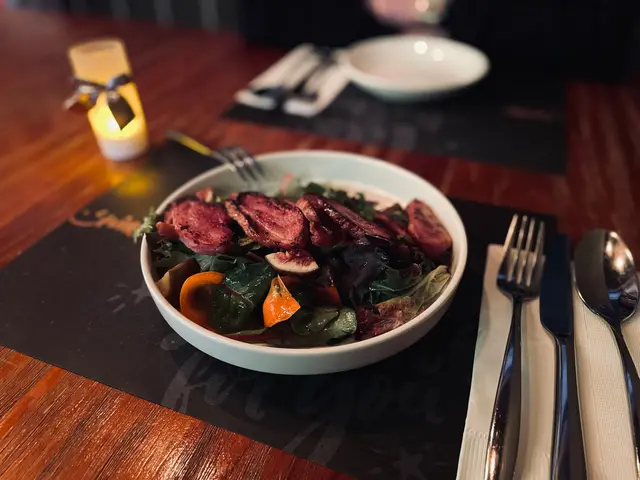 煙鴨胸無花果沙律