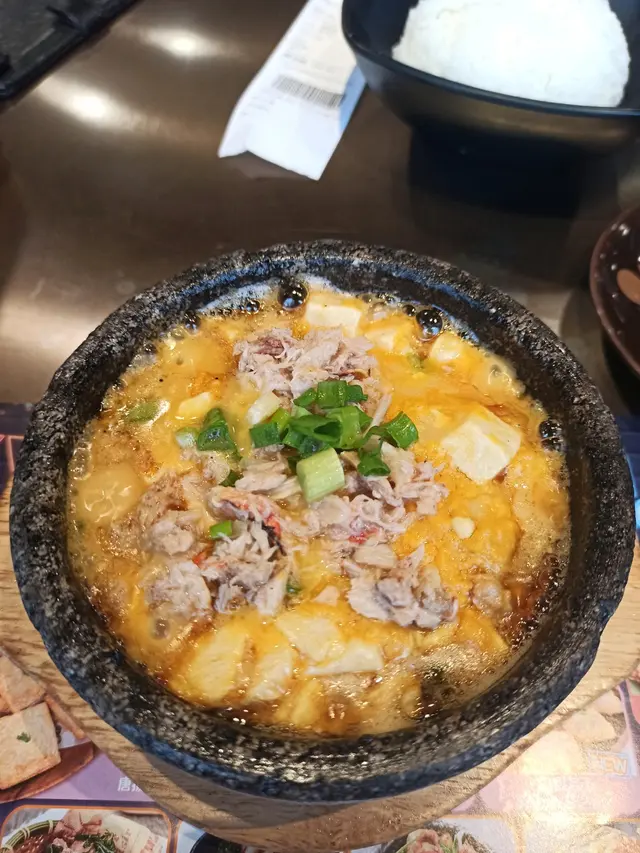 蟹粉豆腐鍋