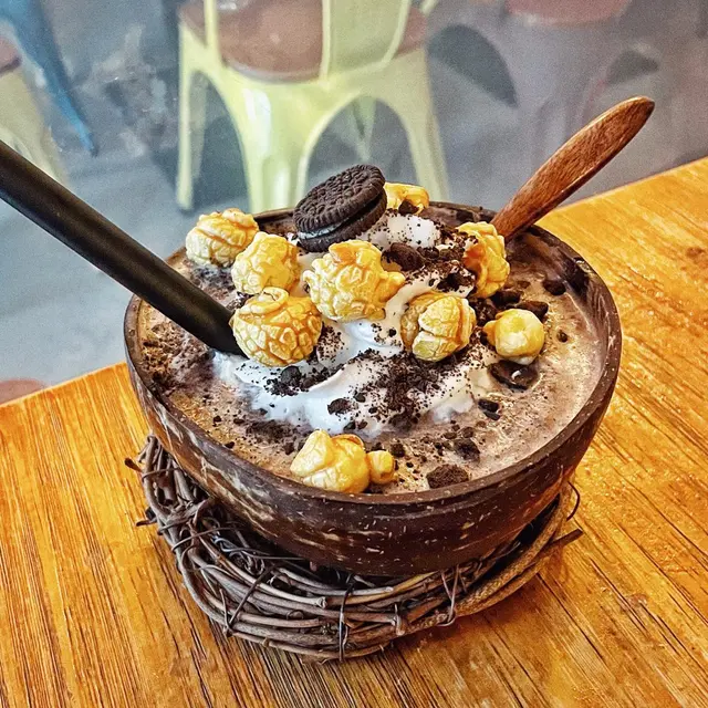 曲奇朱古力奶昔