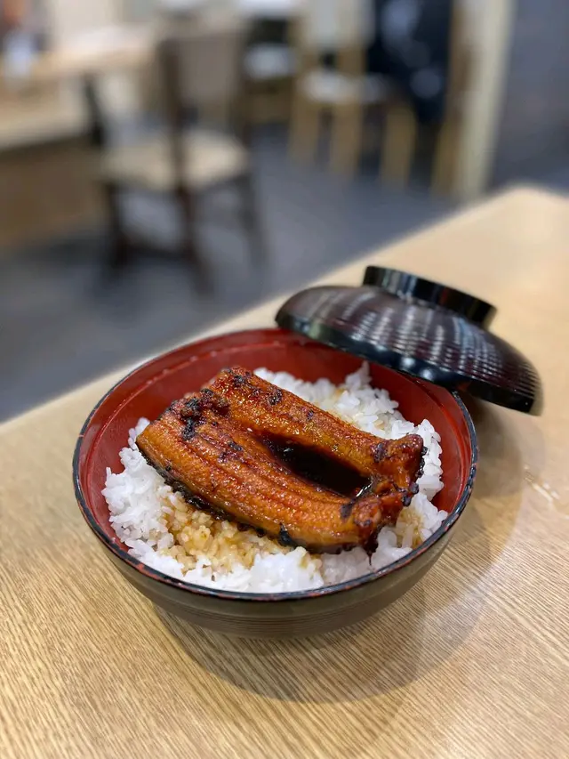鰻魚丼