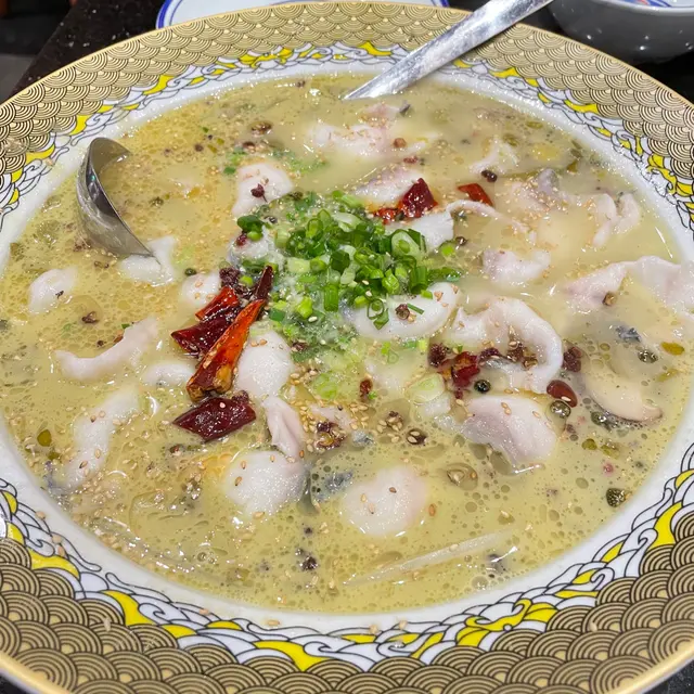 酸菜桂花魚 (生魚)