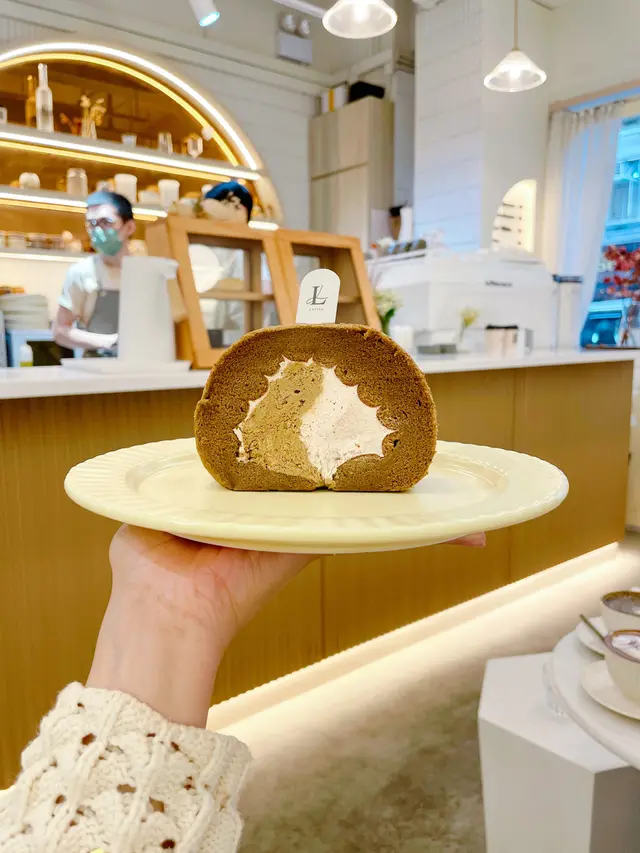 伯爵茶草莓牛奶卷蛋