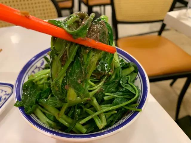 拌勻後,味道鹹香