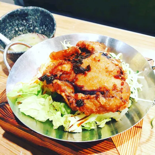 蔥油香茅豬扒配白飯