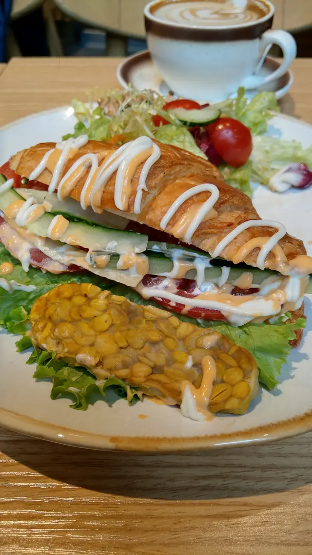 天貝是大豆餅,有3片,充滿大豆