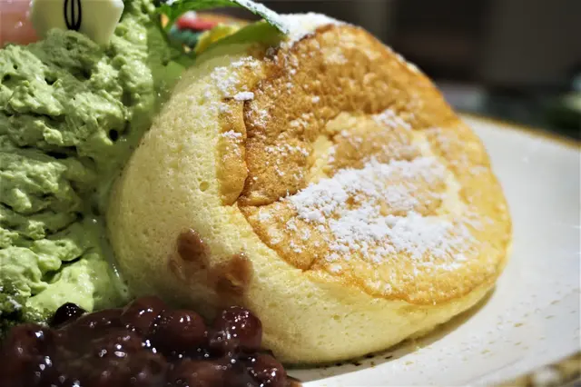 宇治抹茶紅豆梳乎厘 