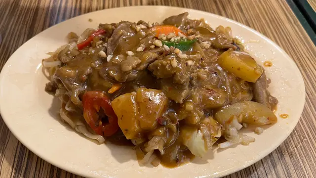 沙嗲牛肉炒河