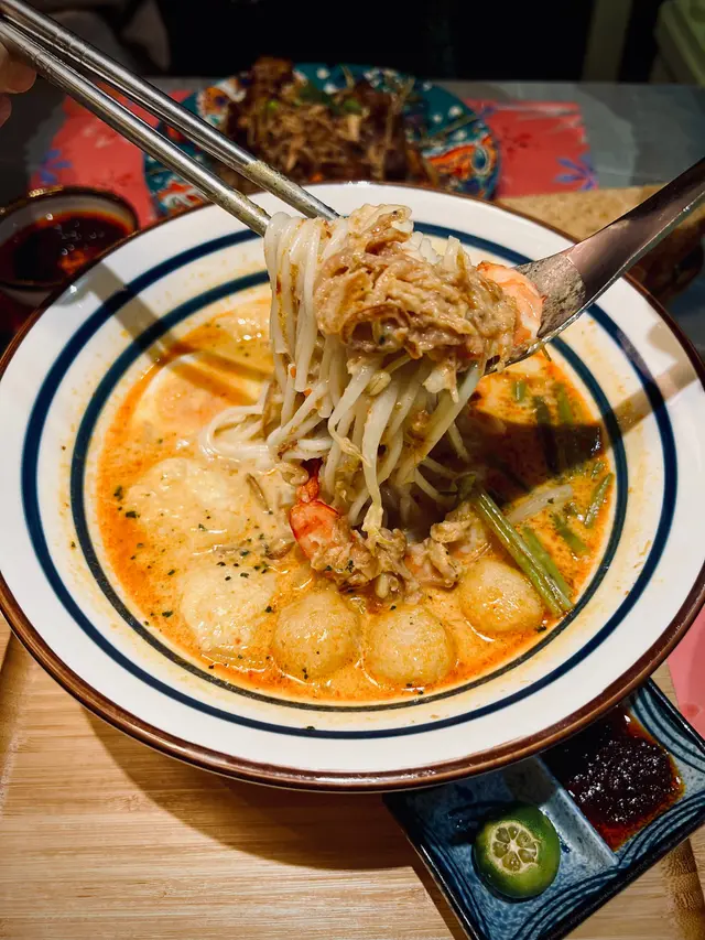 新加坡大蝦叻沙米線