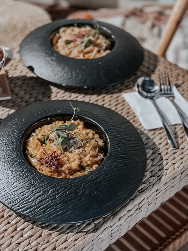 蟹肉蘆筍南瓜汁意大利飯