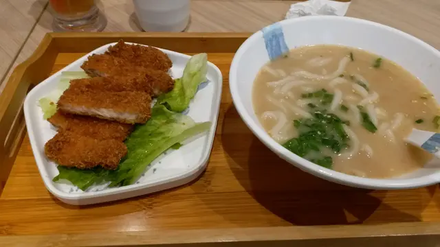 吉列豬排豬骨濃湯烏冬