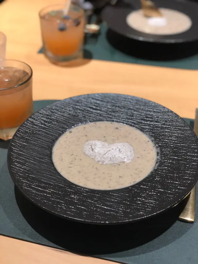 松露野菌忌廉湯