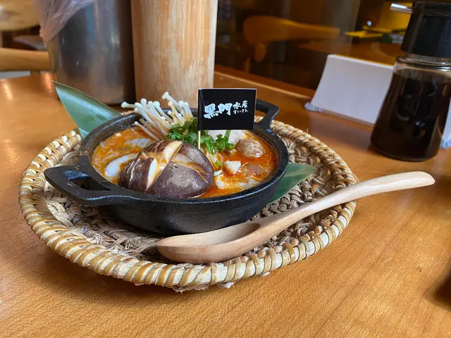 黑門令龍蝦湯煮海鮮