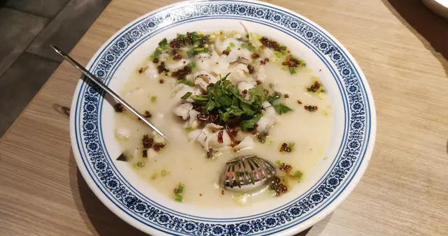 全份濃湯酸菜魚