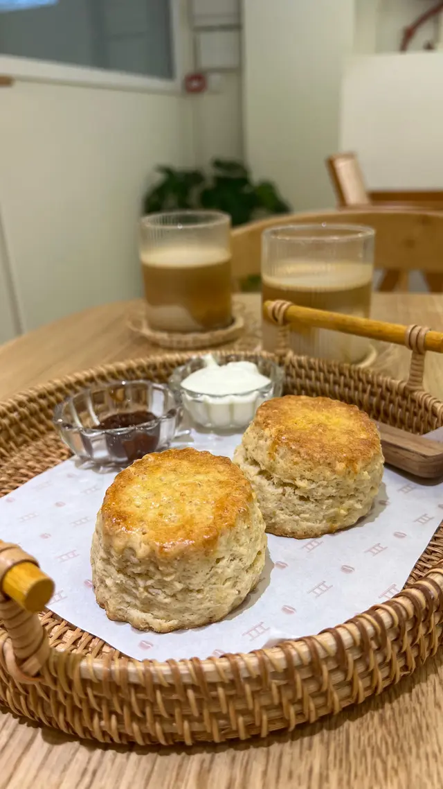 Scone  set