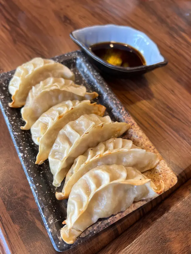 月牙煎餃