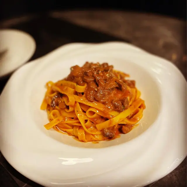 Fettuccine with Beef Ragu