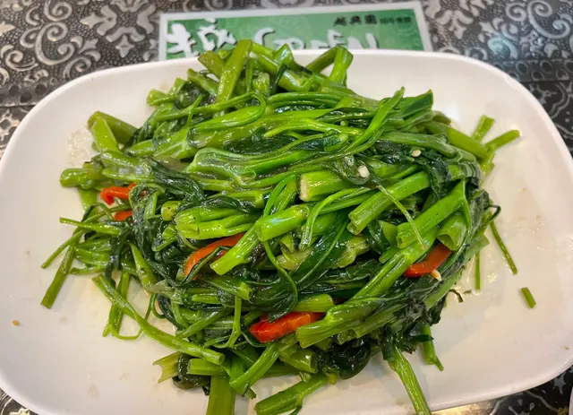 蝦醬炒通菜