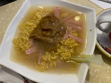 沙嗲牛肉火腿麵