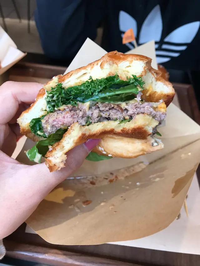 漢堡真的啖啖肉啖啖汁👍🏻