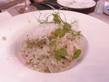 香煎法国鹅肝伴黑松露菌烩饭