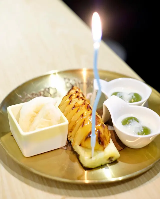 燒芝士年糕、丸子同燒菠蘿