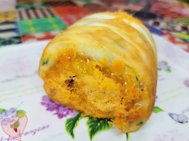 香蔥肉鬆蛋卷