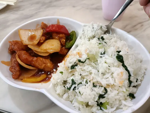 太酸，冇糖醋味，似茄汁撈埋，食左一半食唔落