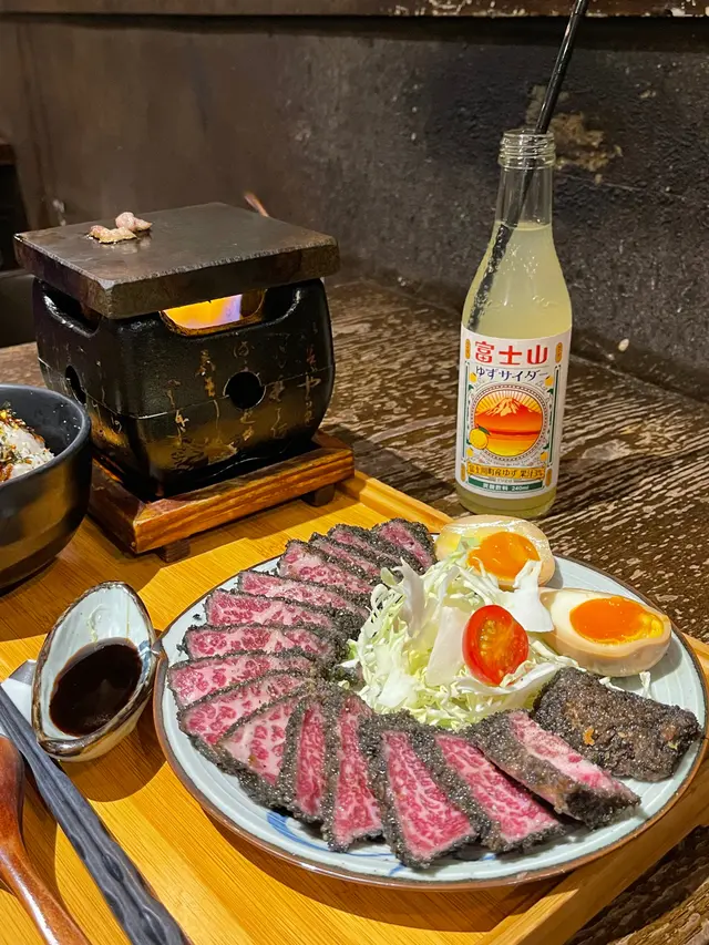 秘燒黑松露吉列牛