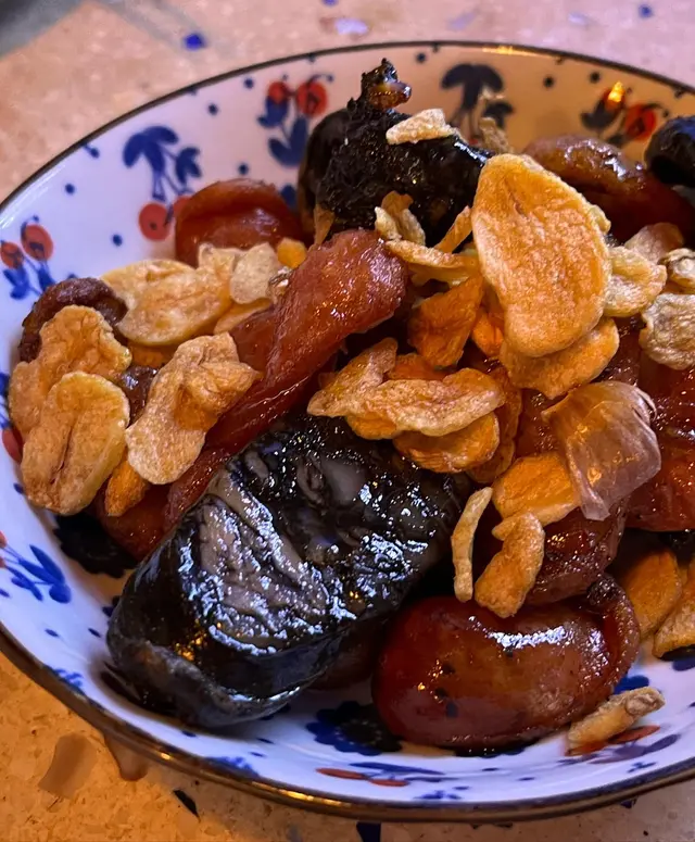 蒜香三色台腸