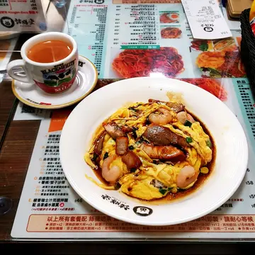 叉燒蝦仁雙併日本滑蛋飯