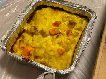 葡汁雞皇焗飯