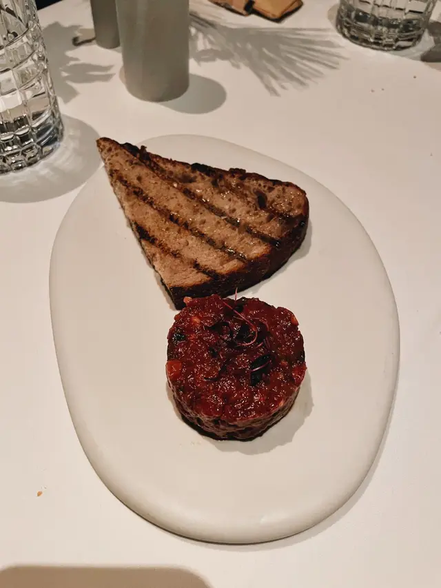 𝑺𝒕𝒆𝒂𝒌 𝑻𝒂𝒓𝒕𝒂𝒓𝒆