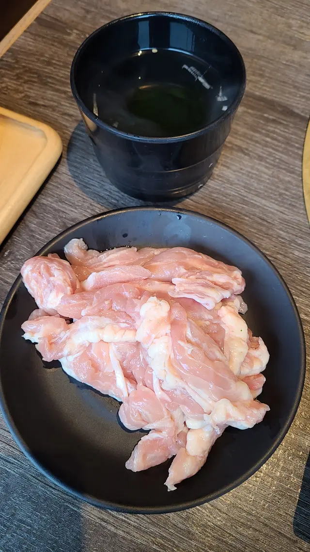 新潟雞爽肉，昆布湯