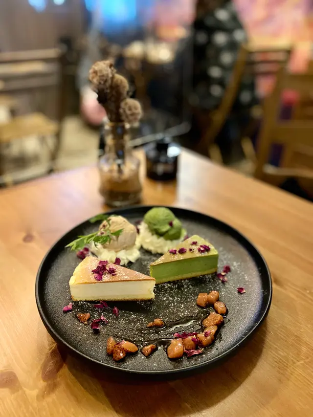 自家製芝士蛋糕配雪糕