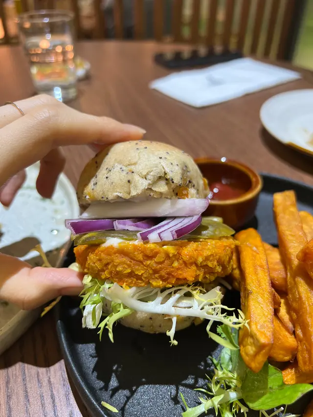 一禪南瓜漢堡配番薯條