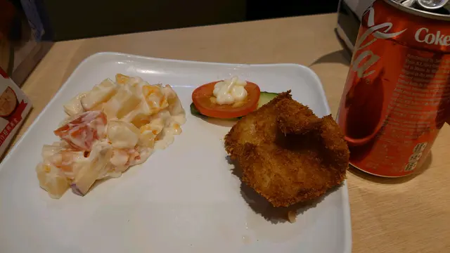 魚柳係脆,但個份量女仔都唔夠食囉。