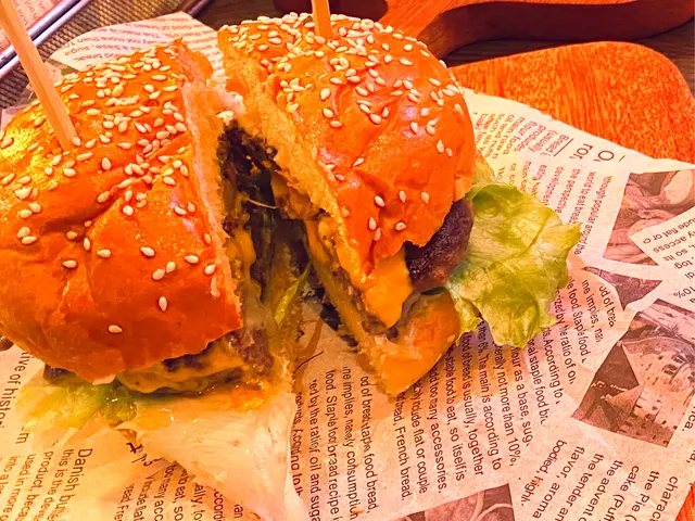 經典手工和牛漢堡