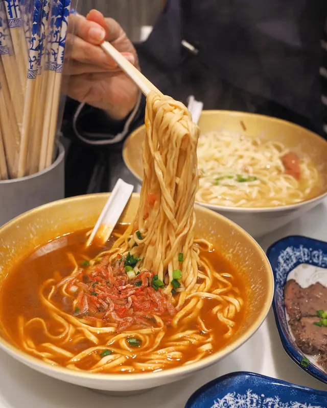 海蝦濃湯伊麵