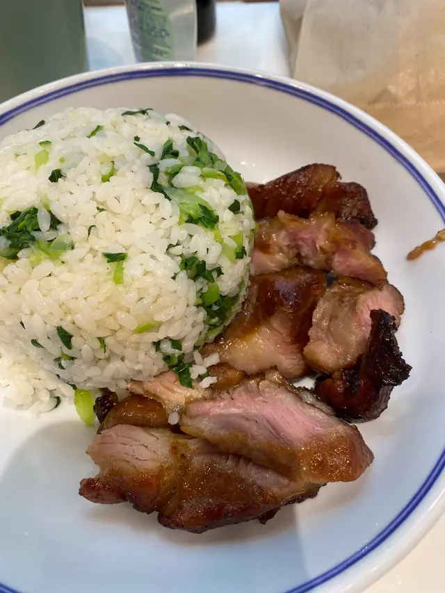 幾乎每舊都紅,本身望落以為佢比錯牛