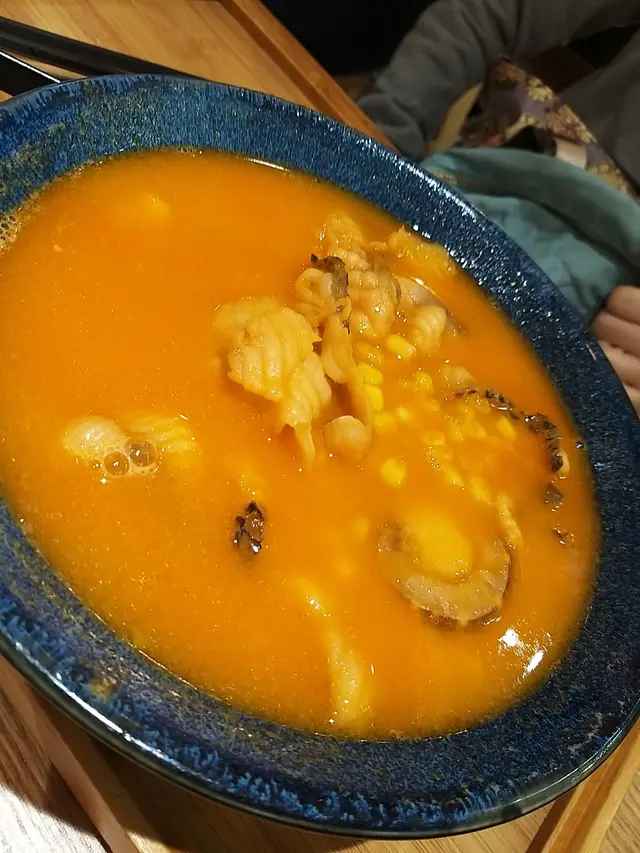 鯛魚片龍蝦湯陽春麵