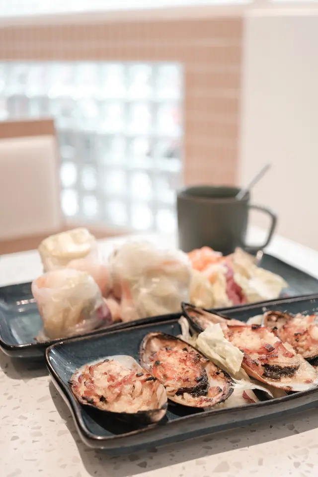 煙肉牛油焗青口
