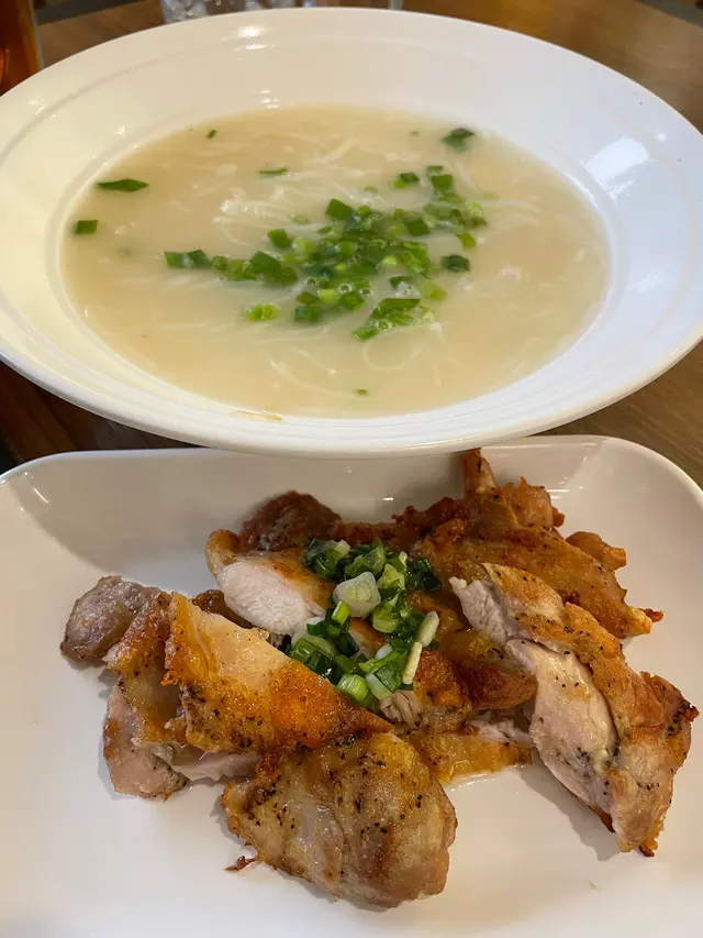 泰式胡椒雞扒湯河