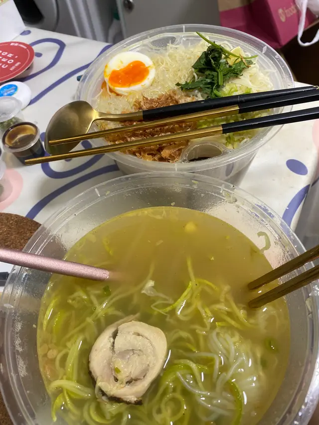 點解一個識得分，另一個就唔分？