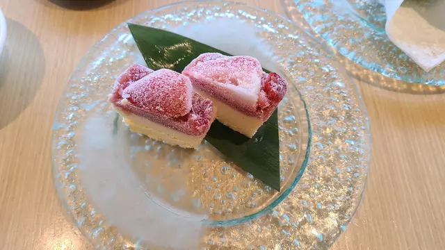 士多啤梨焦糖奶凍