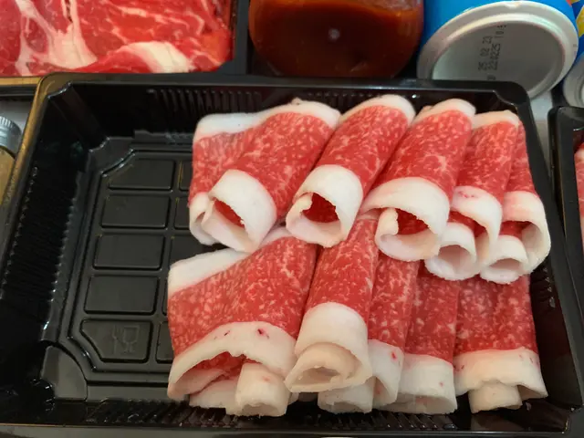 睇見成條白邊就唔想食