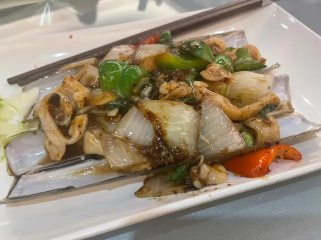 金不換炒蟶子皇