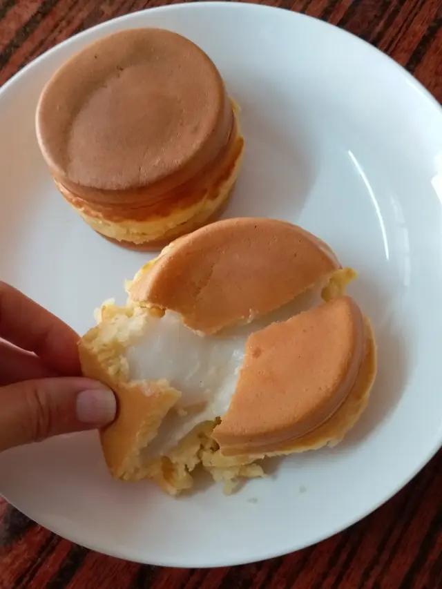 流心雲呢拿籽吉士麻糬車輪餅