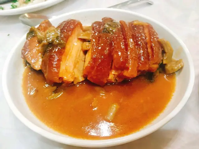  梅菜扣肉